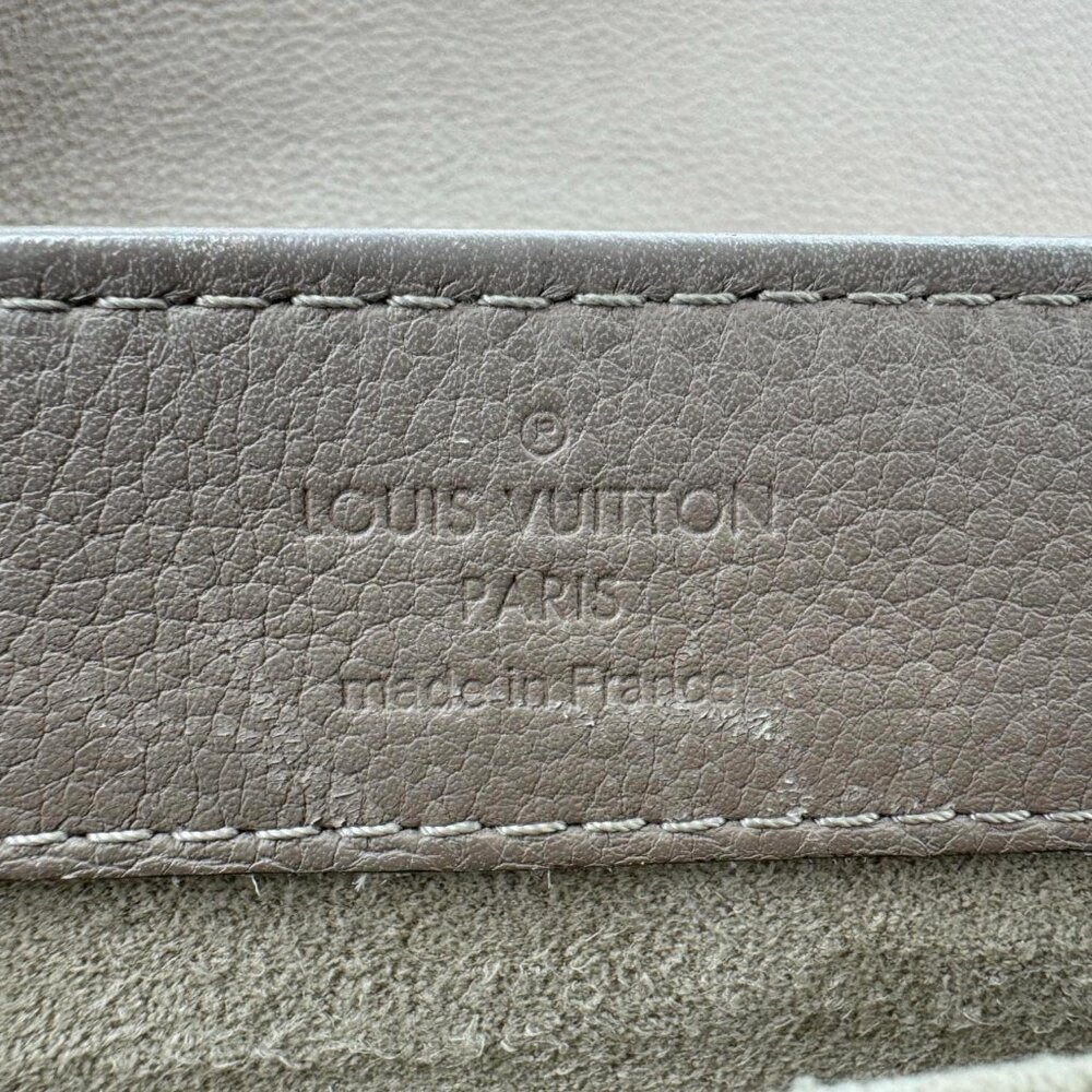 Louis Vuitton  Very Chain Python Calfskin Leather Shoulder Bag Taupe - Picture 12 of 12